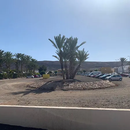 Beach Deluxe Apartment